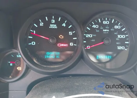 2008 Chevrolet Silverado 1500 Work Truck z USA, uszkodzony, nr VIN 1GCEC14X58Z268673